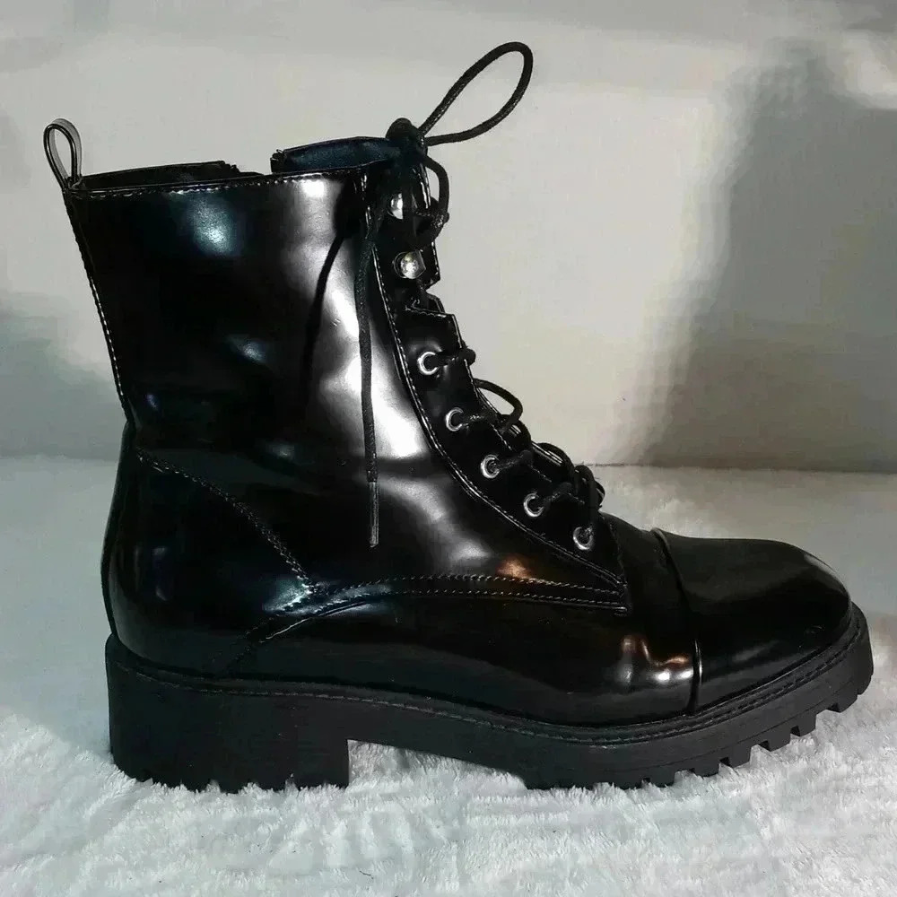 Wild diva combat boot